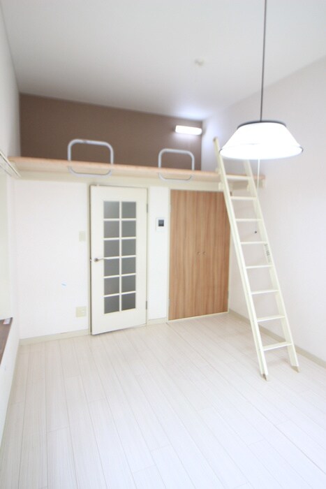 居室 エバーグリーン白楽