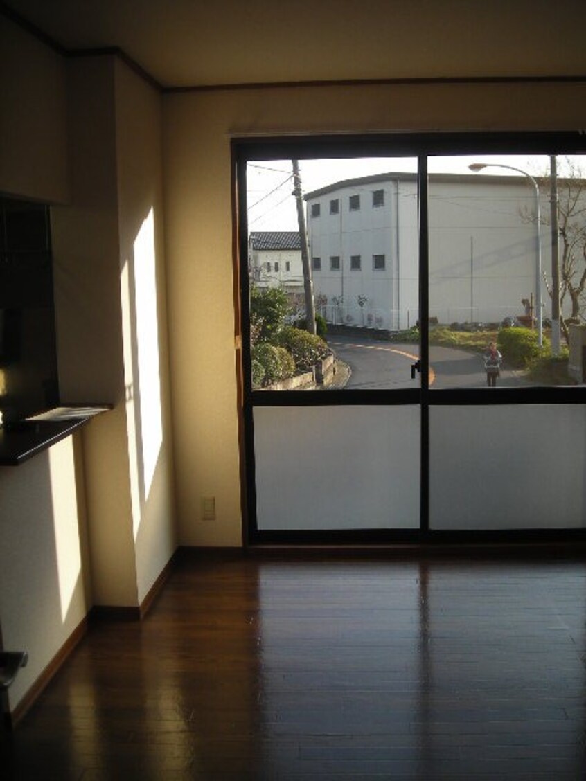 居室 シャトレ－トミ－