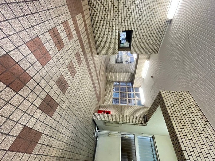エントランス部分 シャトーモーリス