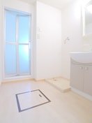 洗濯機置場 キャロルステ－ジＩＳＨＩＩ