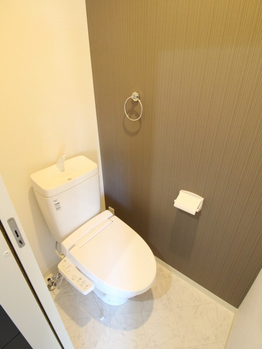 トイレ ＣＲＥＳＴ