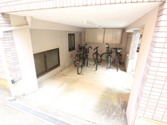 駐輪場 桜台サチパレス