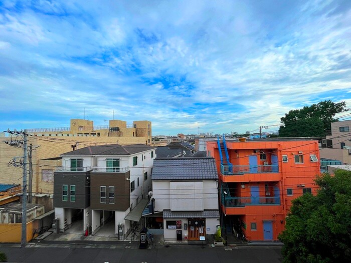 室内からの展望 ｴｽﾎﾟﾜｰﾙ紫海