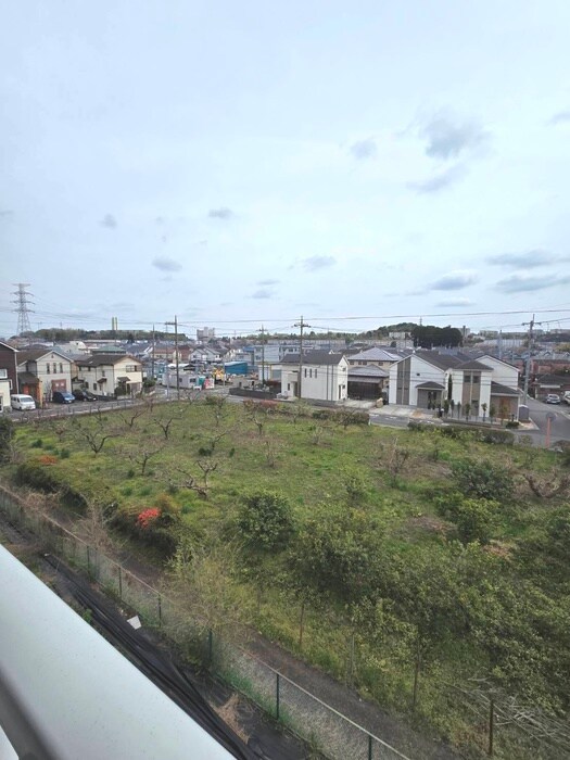 室内からの展望 エステ－トロイヤル