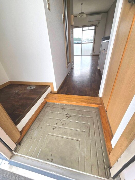 玄関 エステ－トロイヤル