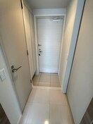 玄関 ｶﾞｰﾗ･ｳﾞｨｽﾀ日本橋浜町（901）