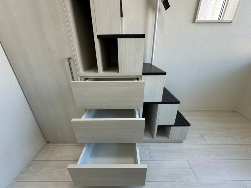 収納 エスペランサ平井