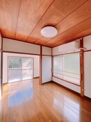 居室 パインクレスト