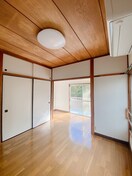 居室 パインクレスト