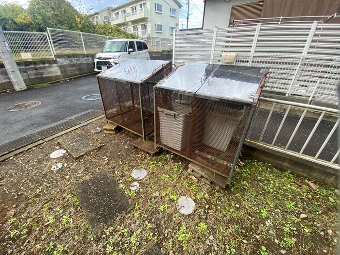 その他 パインクレスト