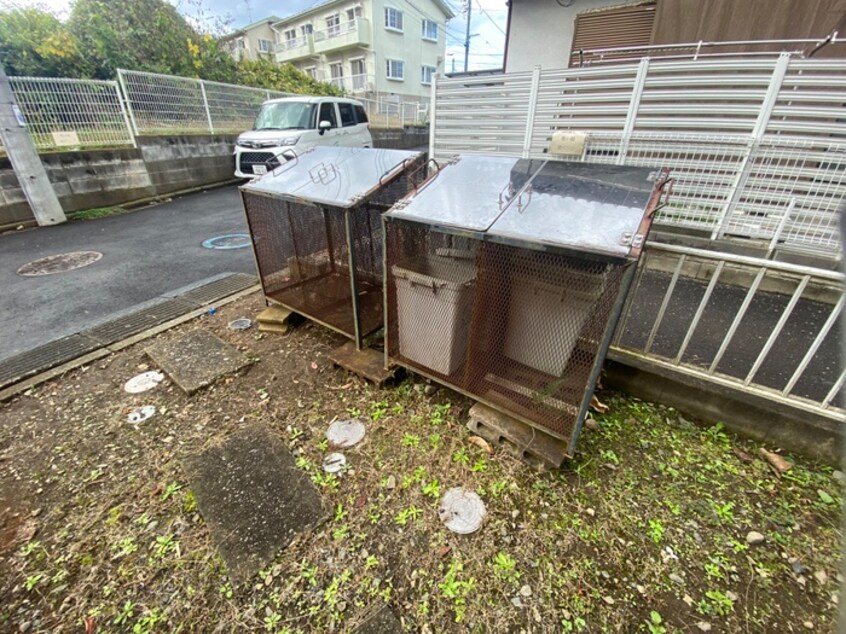 その他 パインクレスト