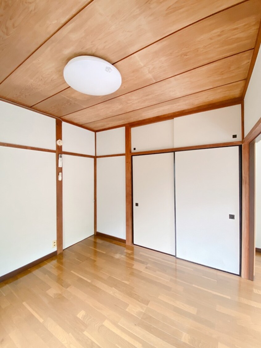 居室 パインクレスト