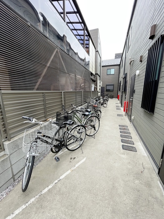 駐輪場 サクラヒルズ