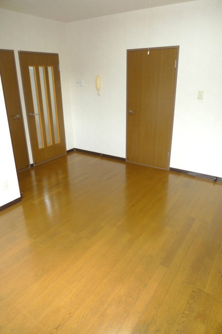 居室 フォ－シ－ズン