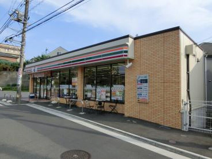 セブンイレブン横浜菊名３丁目店(コンビニ)まで310m マイハウス菊名