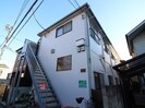 クリスタルハウス丹下の外観