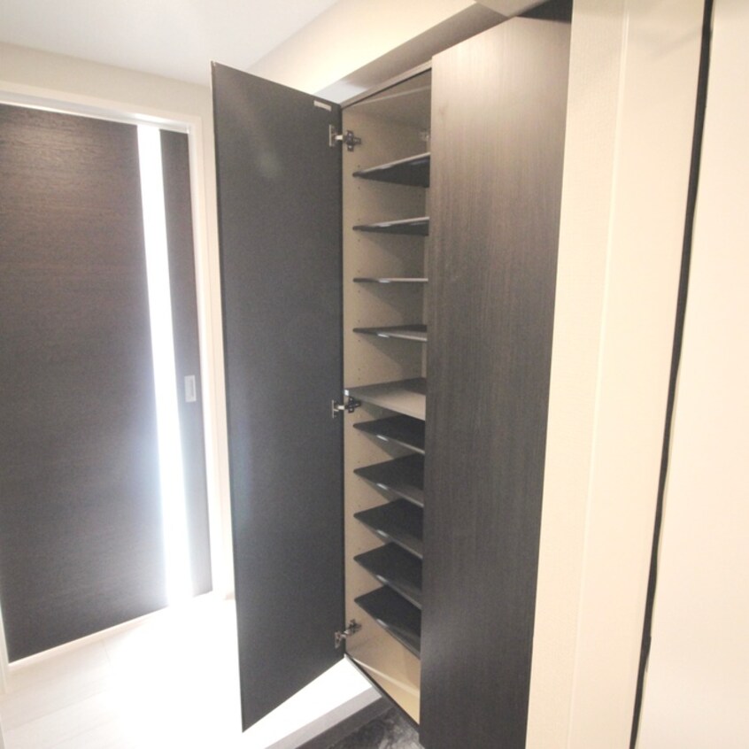 靴箱 グラススペース