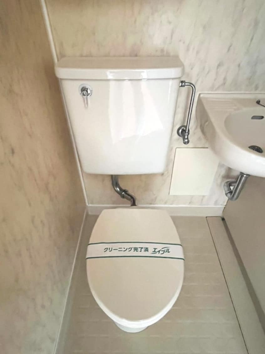 トイレ セザ－ル第二蒲田（６０４）