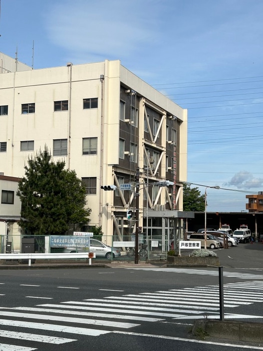 戸塚警察署(警察署/交番)まで1500m 戸塚ウエスト・ウッド