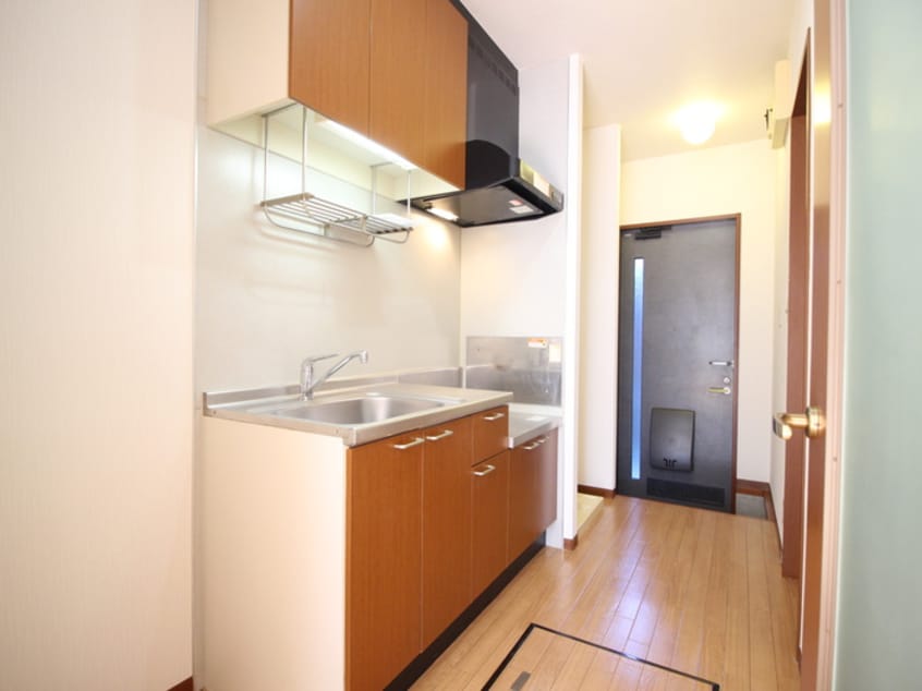 キッチン エクレ－ル新川崎