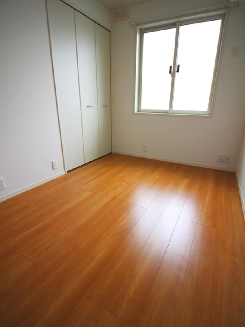 居室 ル－ミ－元町