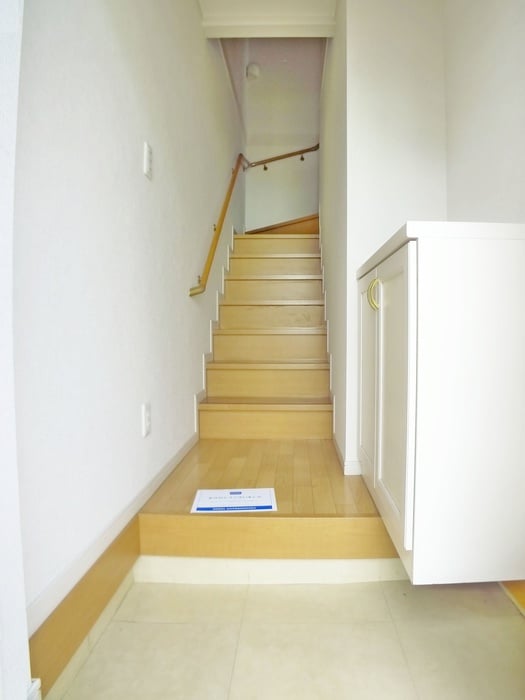 廊下 Maison beside 一本杉