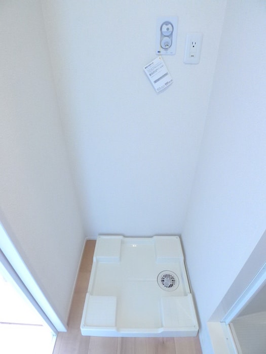 洗濯機置場 プリムラ