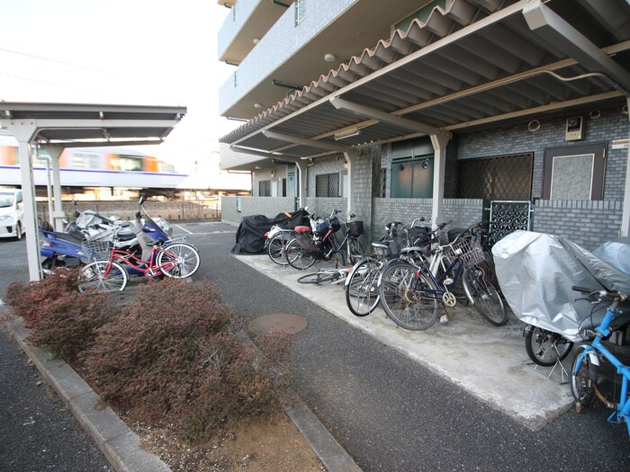 駐車場 アクシスソメイ