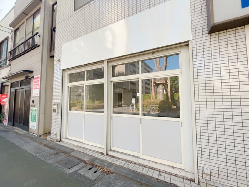 エントランス部分 コワフ－ル