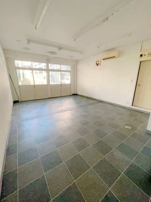 居室 コワフ－ル