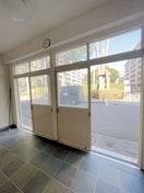 室内からの展望 コワフ－ル