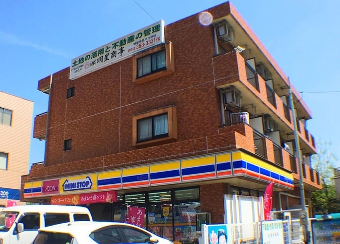 ミニストップ(コンビニ)まで600m コワフ－ル