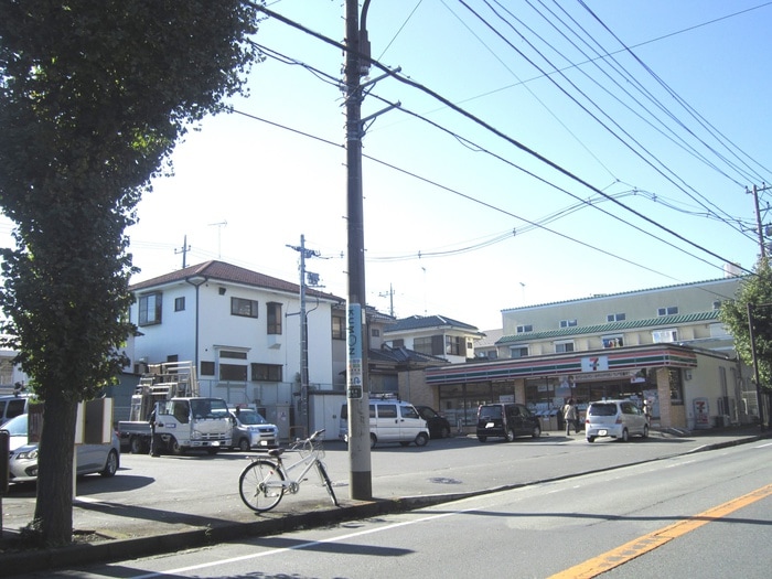 セブンイレブン(コンビニ)まで179m Ｓａｋｕｌａ