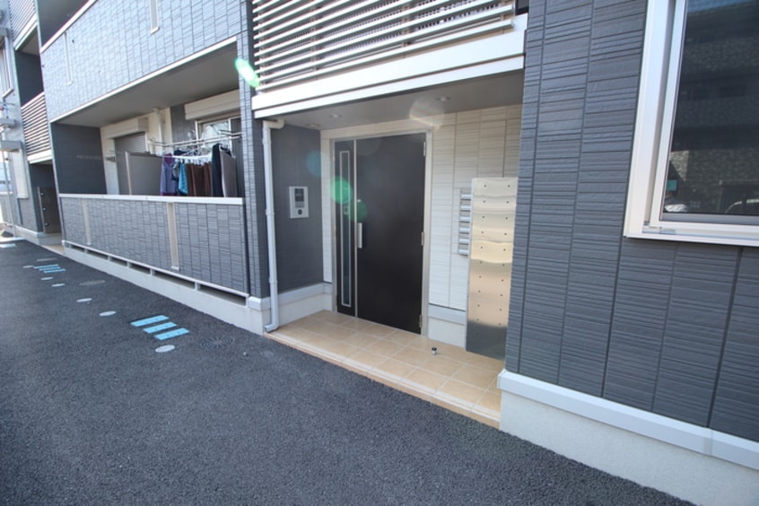 エントランス部分 クレシェンテ