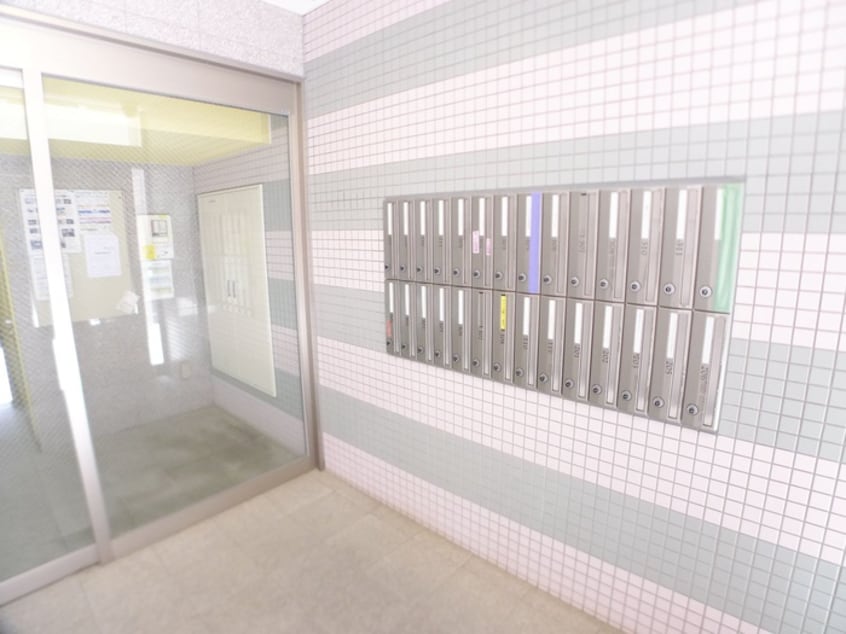 エントランス部分 ティアラ緑が丘Ⅱ