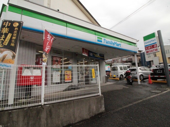 ファミリーマート竹山団地店(コンビニ)まで450m 小川ハウス第２