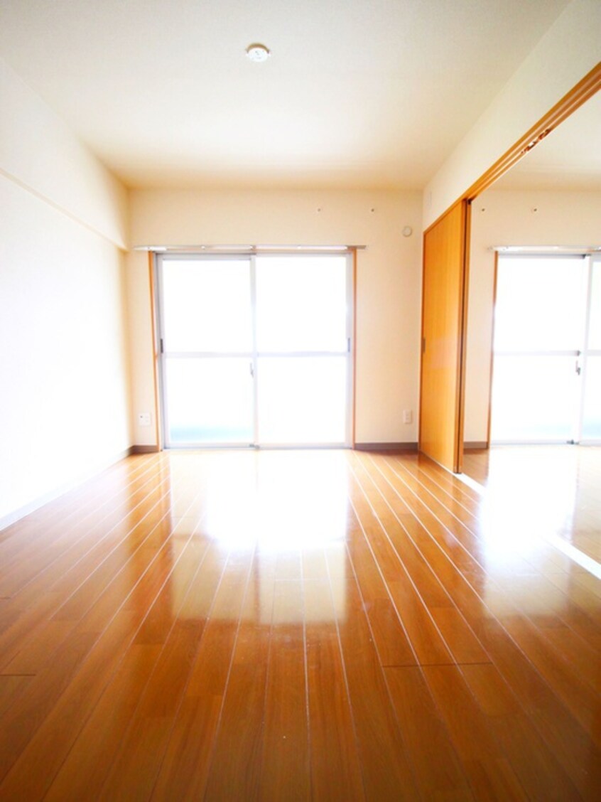 室内からの展望 上尾根貝戸