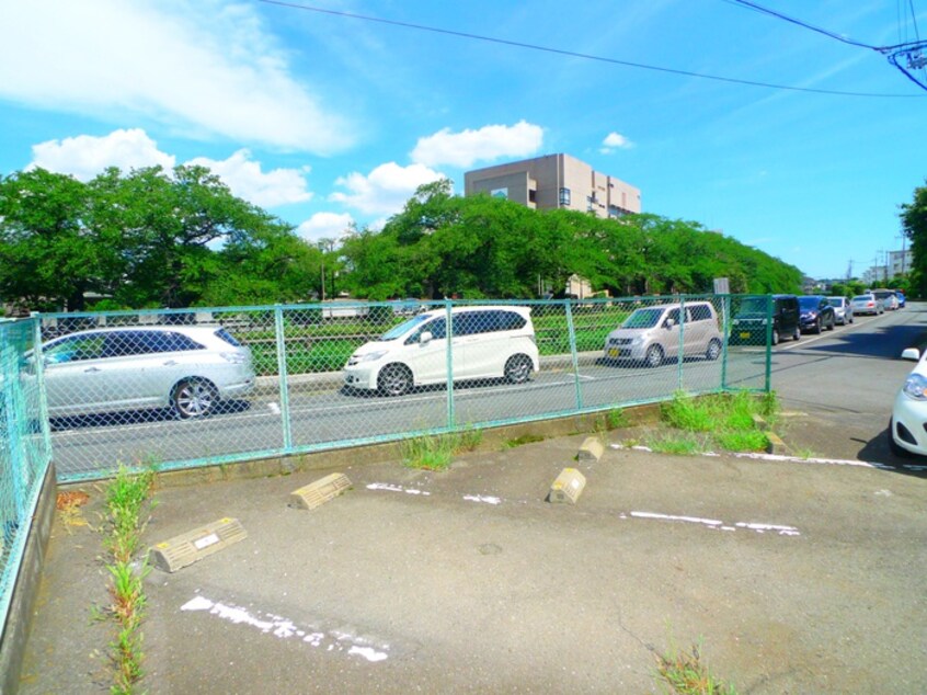 駐車場 上尾根貝戸