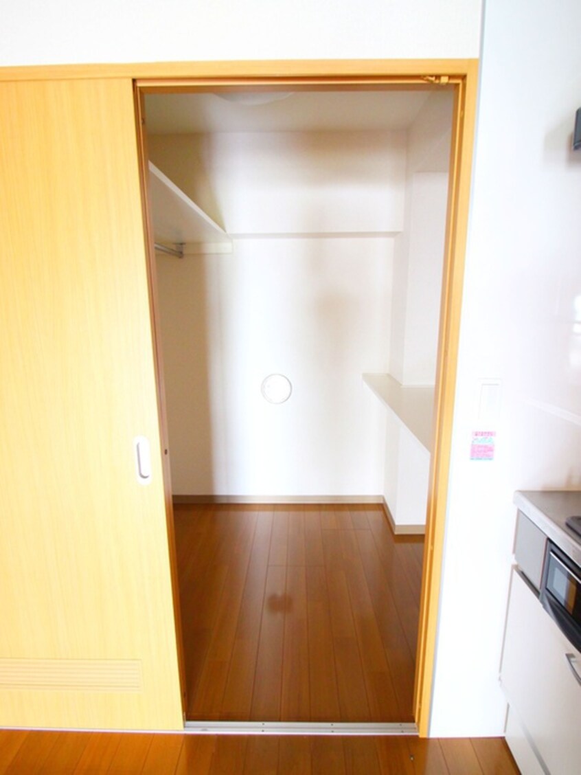 収納 上尾根貝戸