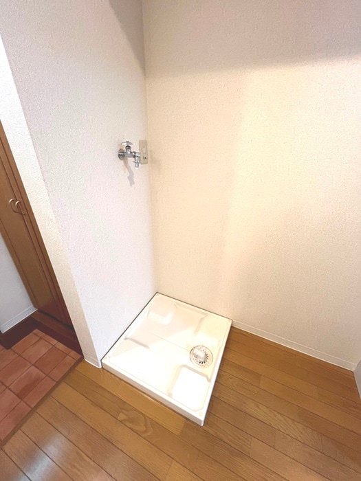 洗濯機置場 セレステ真間