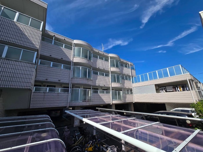 駐車場 ロイヤルマリ－ンハイム