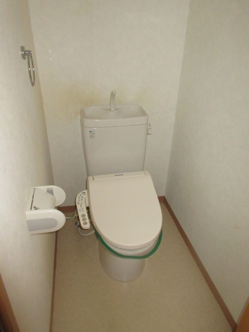 トイレ ラ・フル－ル芹ヶ谷