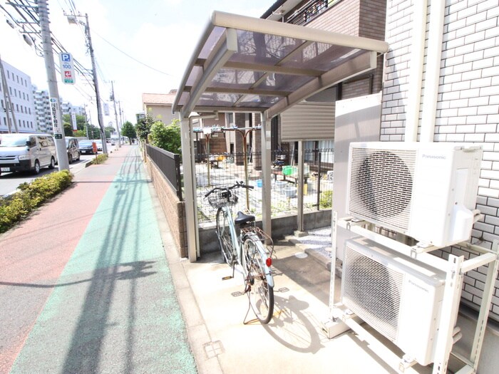 駐輪場 エルメゾン幸町