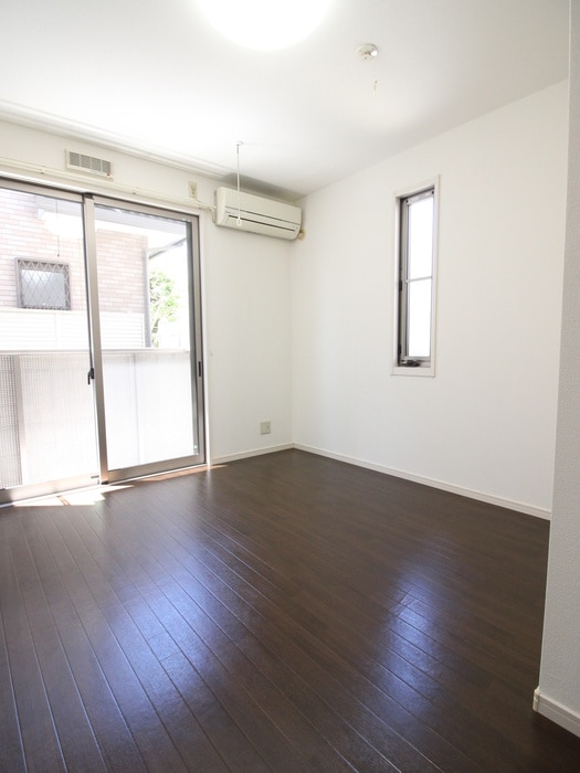 居室 エルメゾン幸町