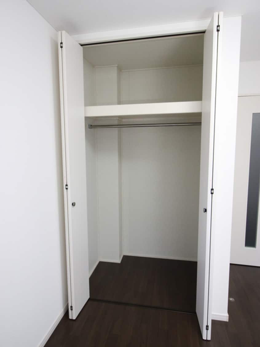 収納 エルメゾン幸町