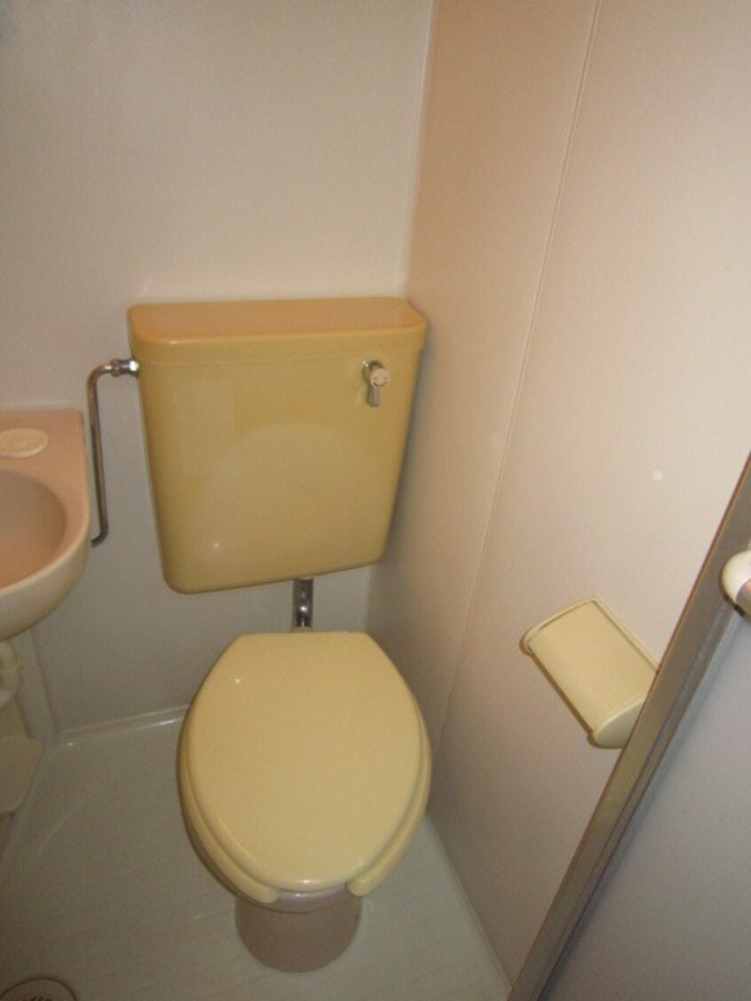 トイレ メゾンリバーサイド