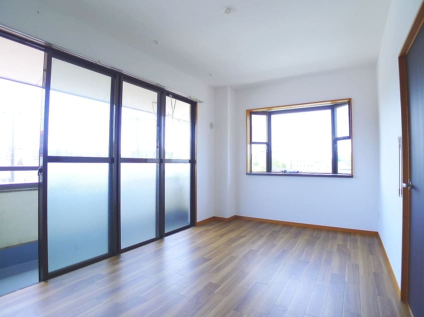 居室 山喜タウン