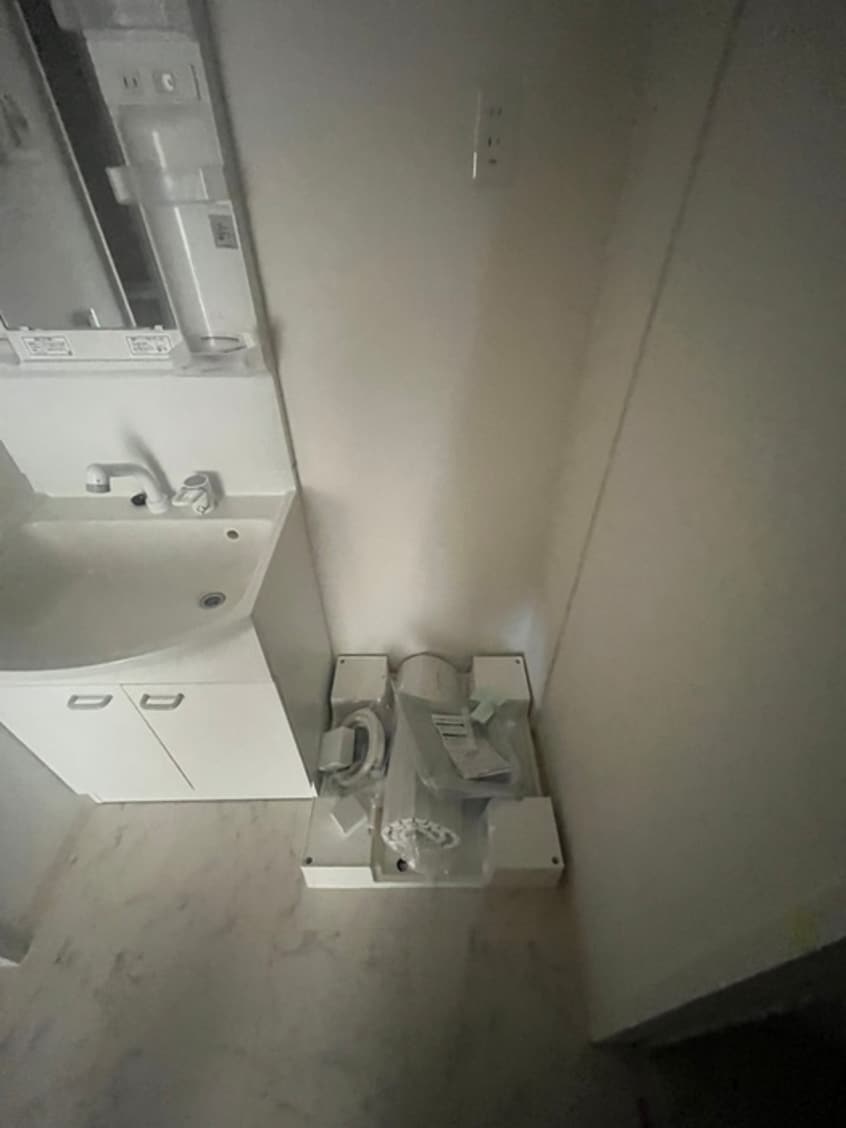 洗濯機置場 ＫＬＥＩＳ北上尾Ⅲ