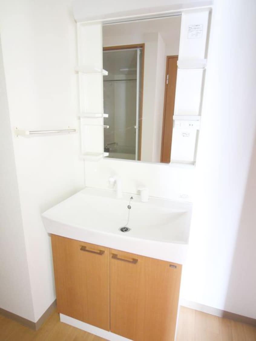 洗面 Ｅｓｐｏｉｒ　ｈｉｌｌｓ