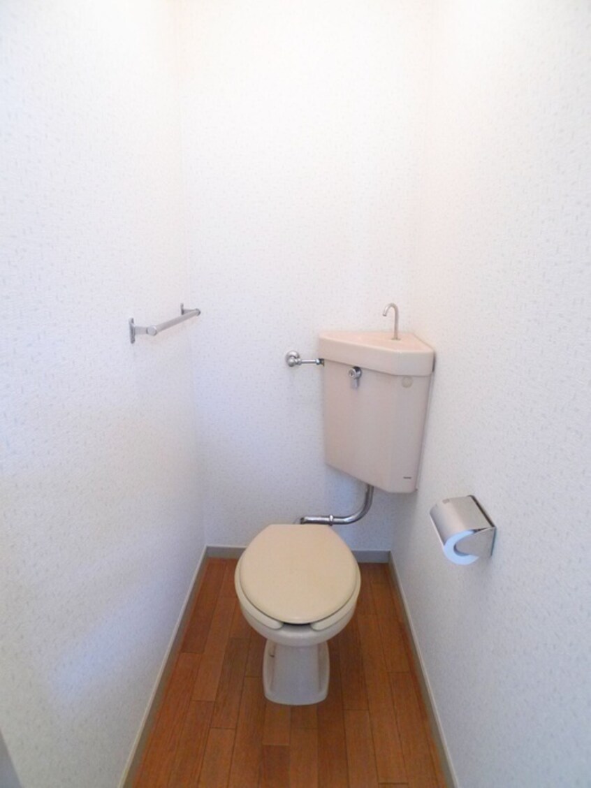 トイレ カ－サ上原